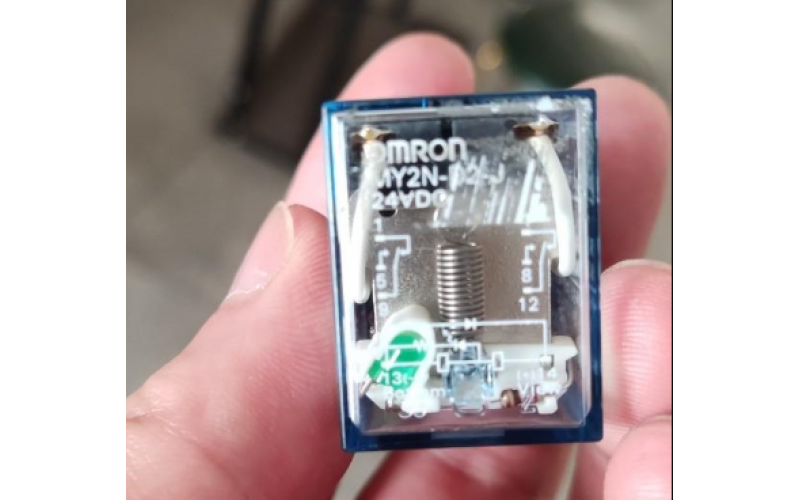 一个继电器导致PLC输出点烧毁，太不符合常理了，你看明白吗？